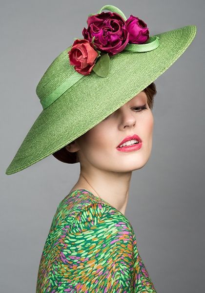 Красивые шляпы с цветами